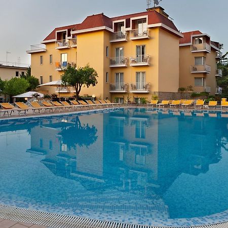 Grand Hotel Parco Del Sole ซานตาเญลโล ภายนอก รูปภาพ