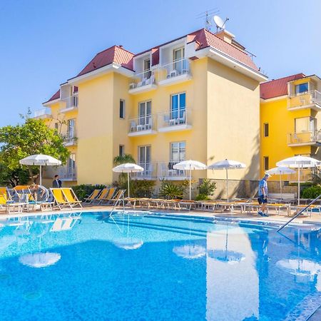 Grand Hotel Parco Del Sole ซานตาเญลโล ภายนอก รูปภาพ