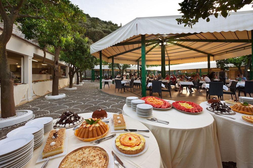 Grand Hotel Parco Del Sole ซานตาเญลโล ภายนอก รูปภาพ