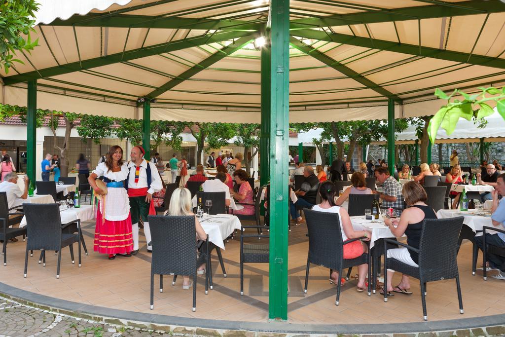 Grand Hotel Parco Del Sole ซานตาเญลโล ภายนอก รูปภาพ