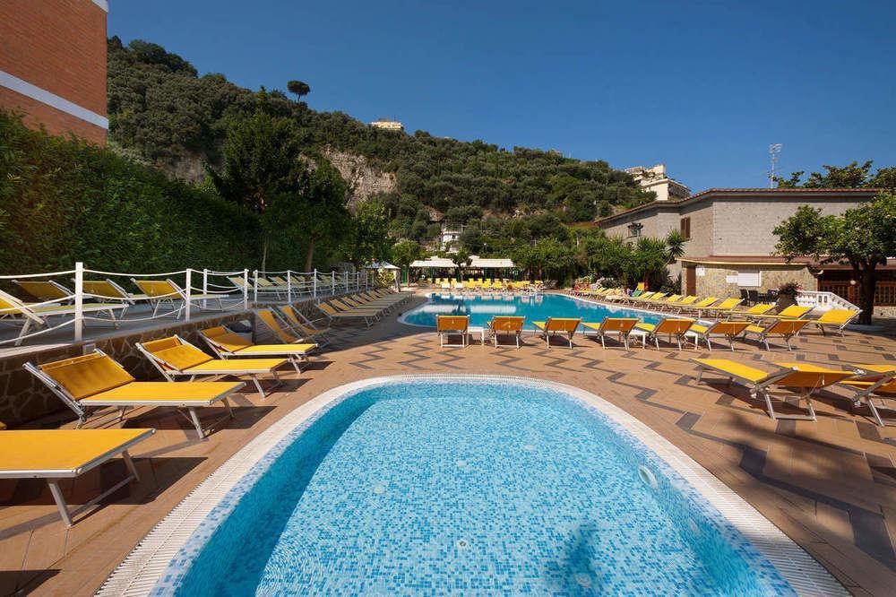Grand Hotel Parco Del Sole ซานตาเญลโล ภายนอก รูปภาพ