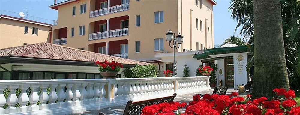 Grand Hotel Parco Del Sole ซานตาเญลโล ภายนอก รูปภาพ